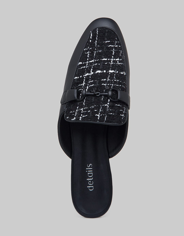 Women's Mule Sandal Slip On Details