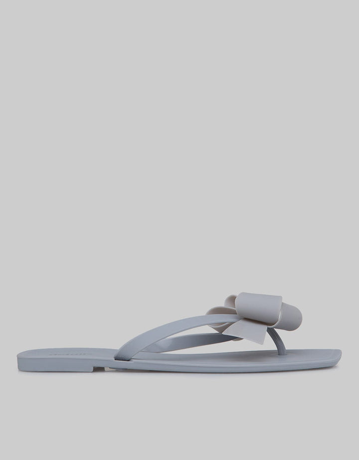 Details T-Bar Ribbon Sandal Wanita