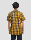 Cardinal Jeans Little Check Print Kemeja Lengan Pendek Pria