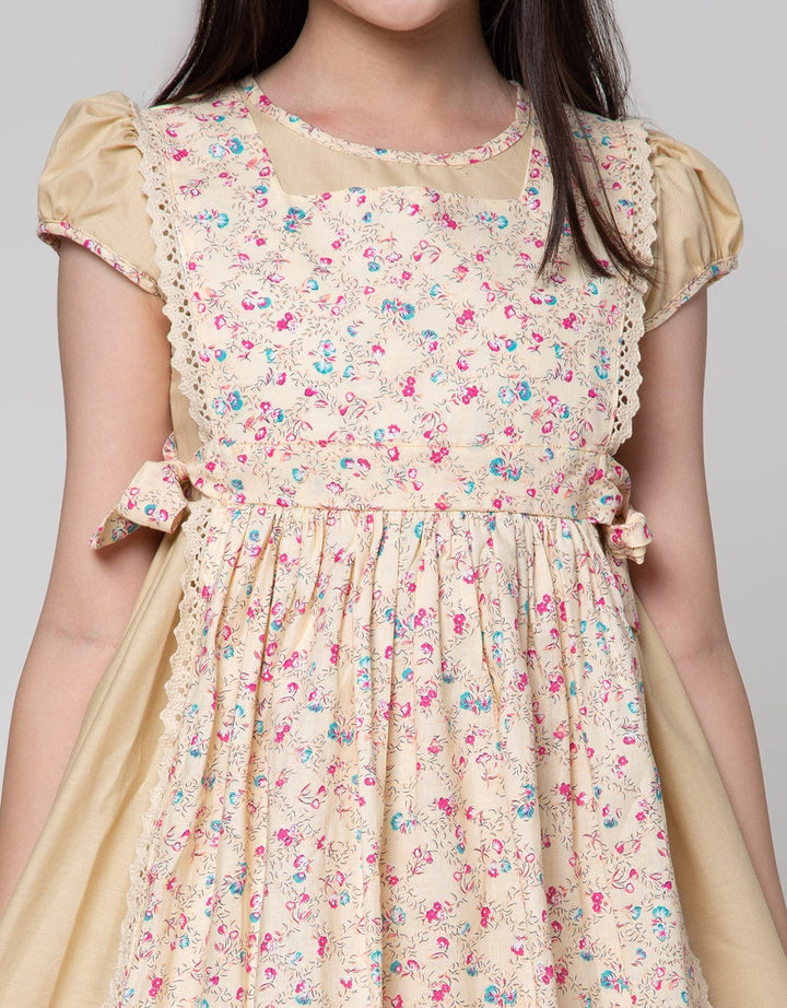 Sweet Miss Short Sleeve Midi Dress Layer Flowers