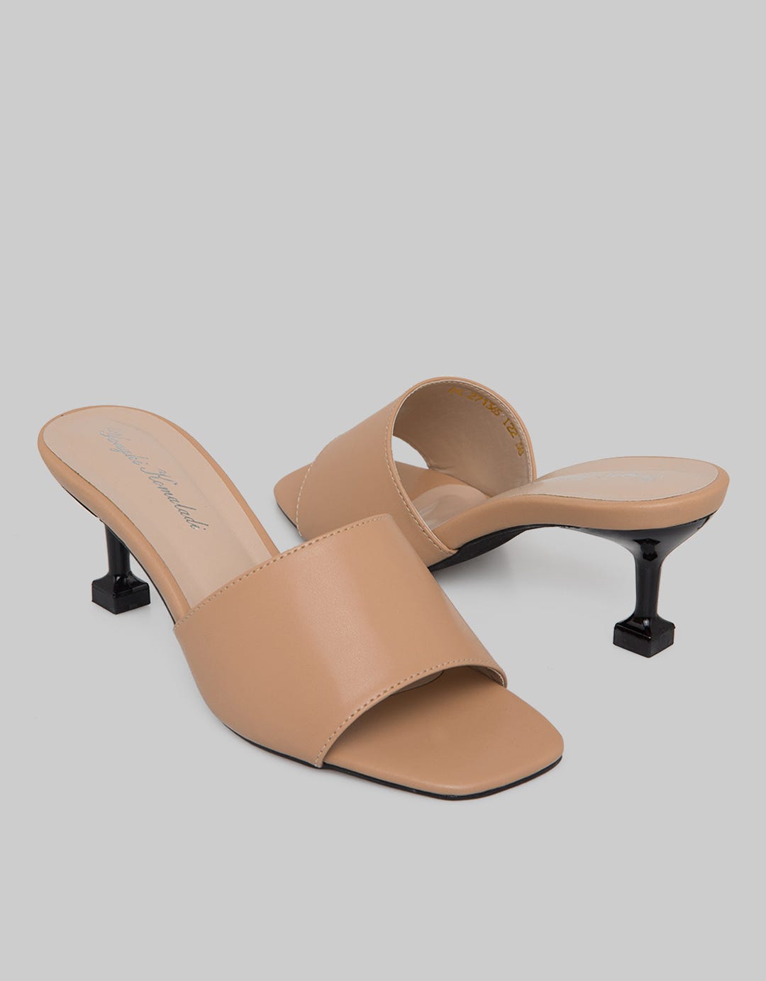 Yongki Komaladi Wekkend Big Strap Sandal