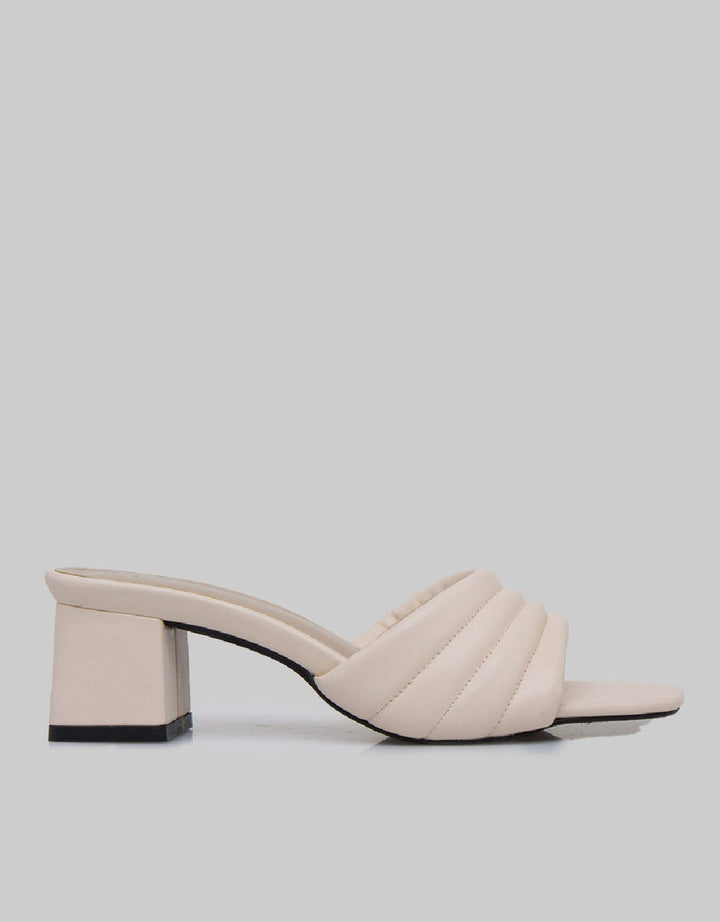 Yongki Komaladi Wekkend Sandal Strap