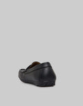 Yongki Komaladi Sepatu Casual