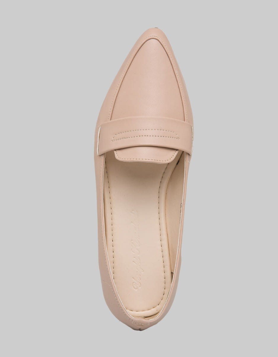 Yongki Komaladi Flat Shoes