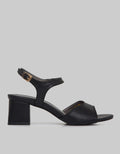 Yongki Komaladi Sandal Flip Flop