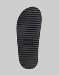 Yongki Komaladi Sandal Simply