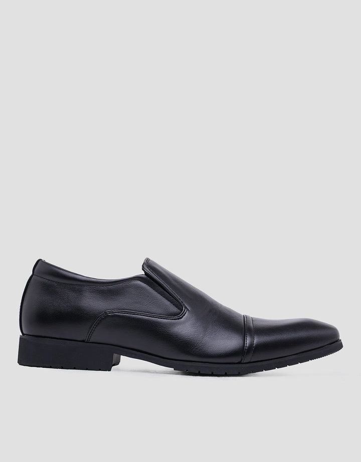 Cole F376 Men's Slip On Loafers