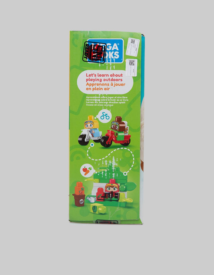 Bandai Green Town Build Lea