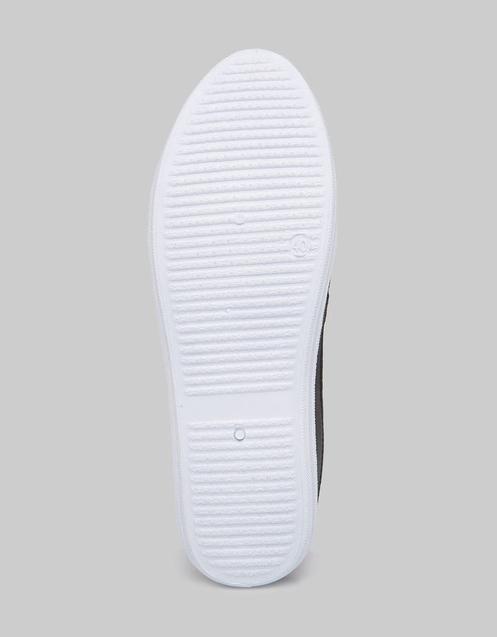 Nevada Slip On Women Cross Stretch Strap