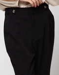 Connexion Tapered Button Celana Panjang Wanita