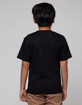 Character T-Shirt Batman Joker Logo Tengah