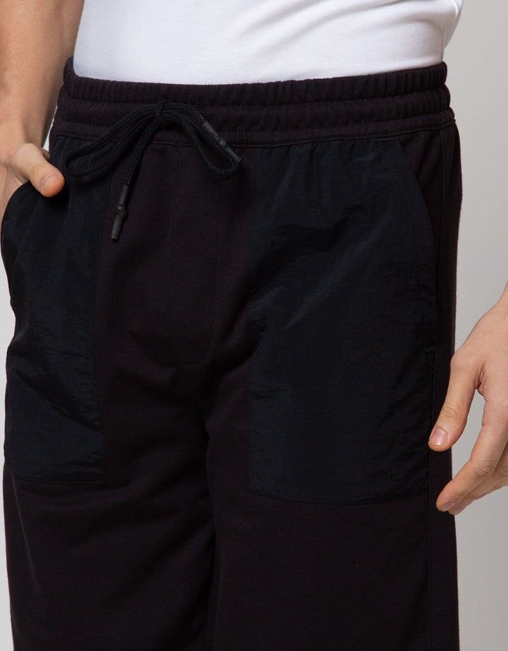 American Jeans Fabric Pocket Celana Pendek Pria