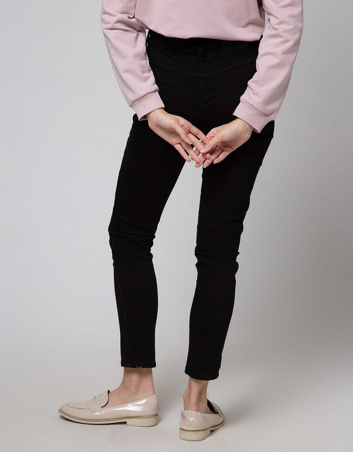 Nevada Denim Long Pants Soft Jeans