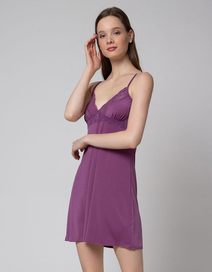 St. Yves Lingerie Lace Classic