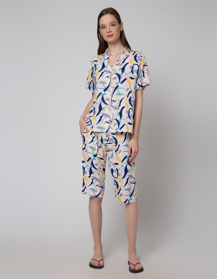 Nevada Short Sleeve Pajama Capri Playfull