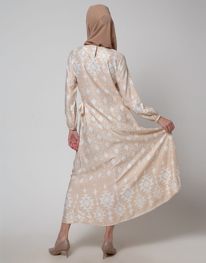 Annisa Gamis Ikat Satin Maxmara