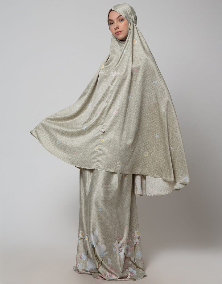 Annisa Flowery Mukena Sholat Wanita