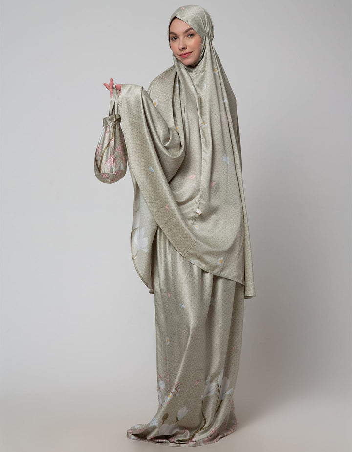 Annisa Flowery Mukena Sholat Wanita