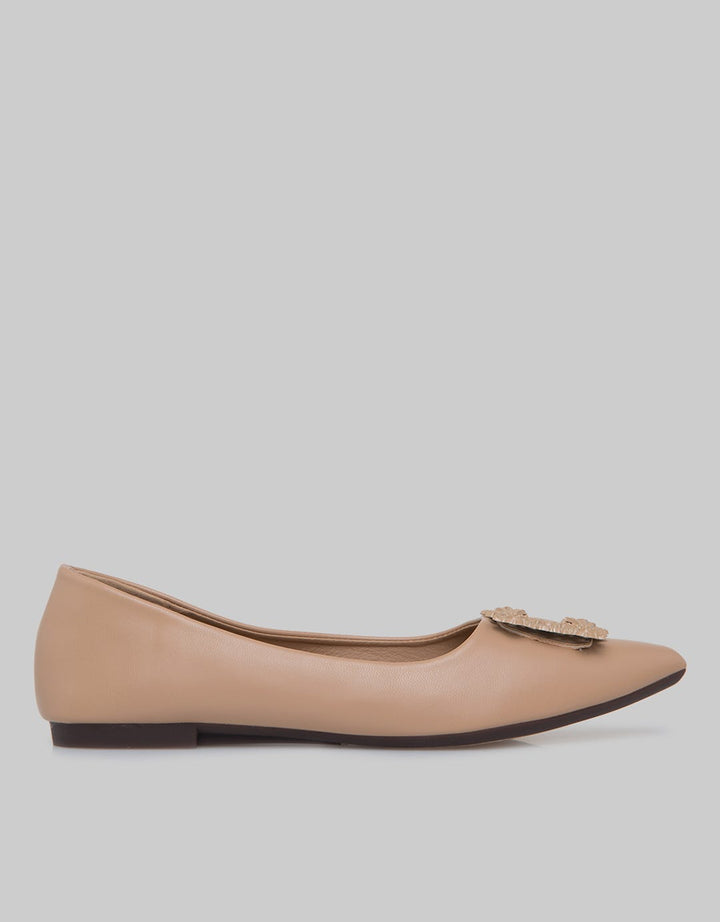 Genny Sepatu Wanita