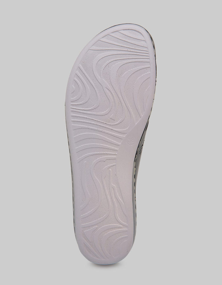 Peter Keiza Wedges Elegan