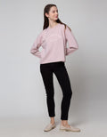 Nevada Typo Print Sweater Wanita