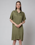 St. Yves Short Sleeve Midi Dress Solid Lina