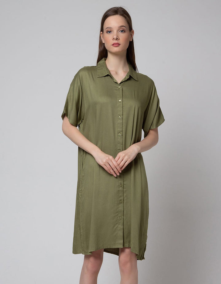 St. Yves Short Sleeve Midi Dress Solid Lina