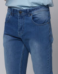 Cole Celana Denim Slim Fit Pria