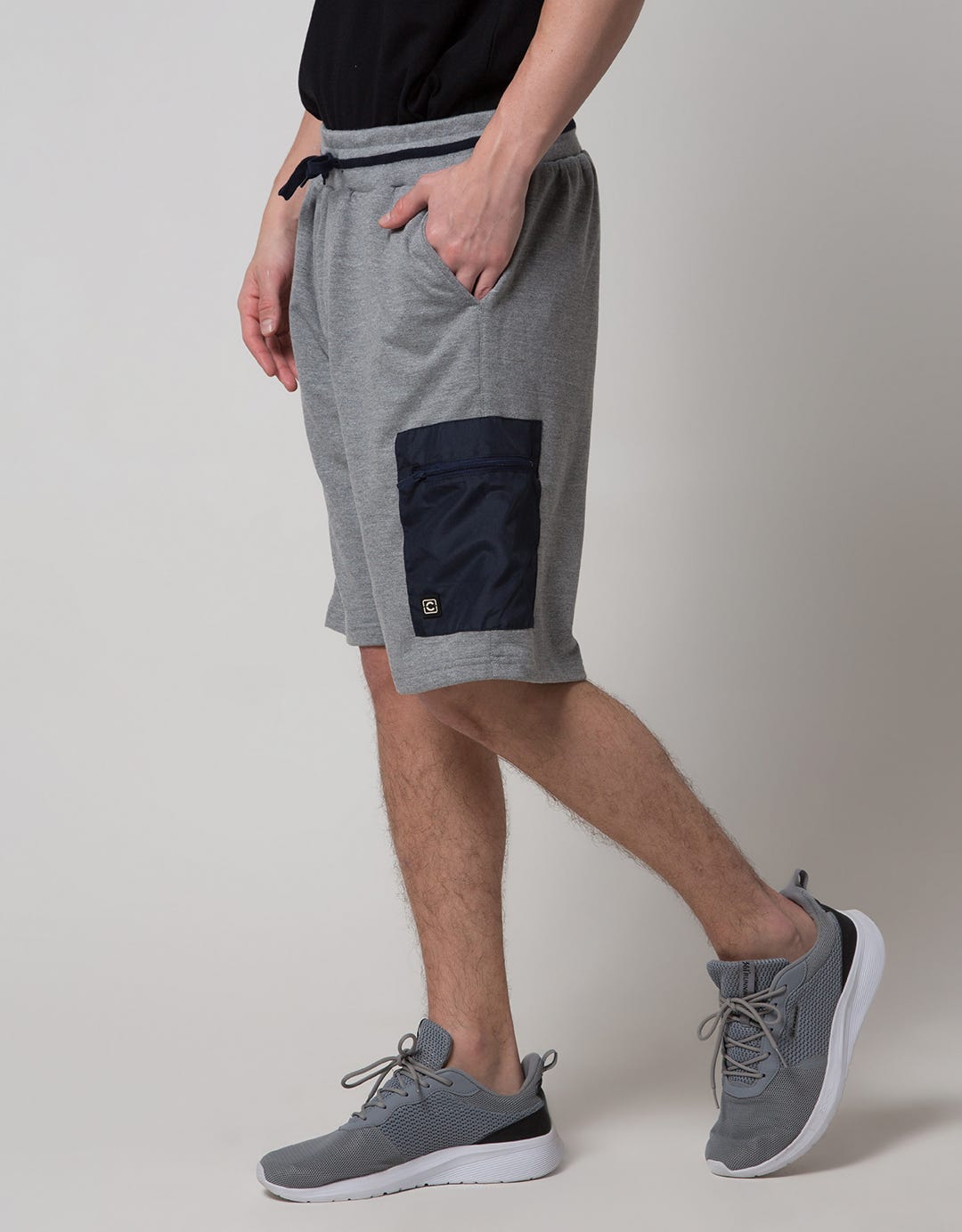 Cole Short Pants Knit With Patch