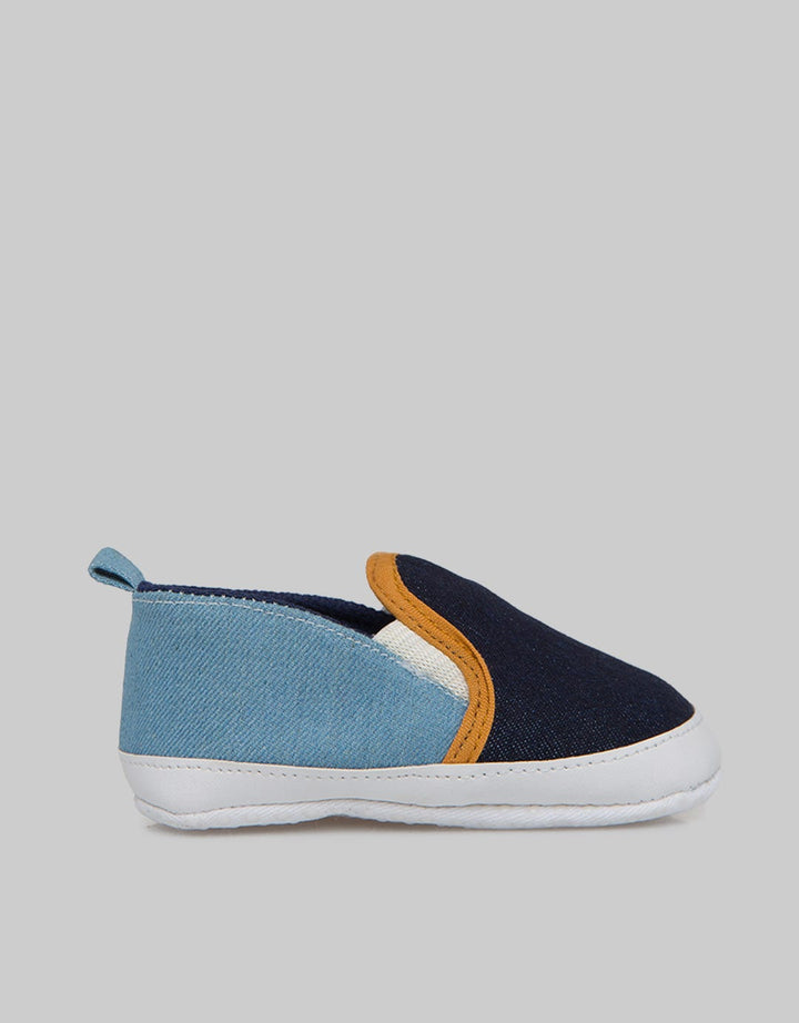 Pipiniko Chambray Sepatyu Slip On Anak Bayi