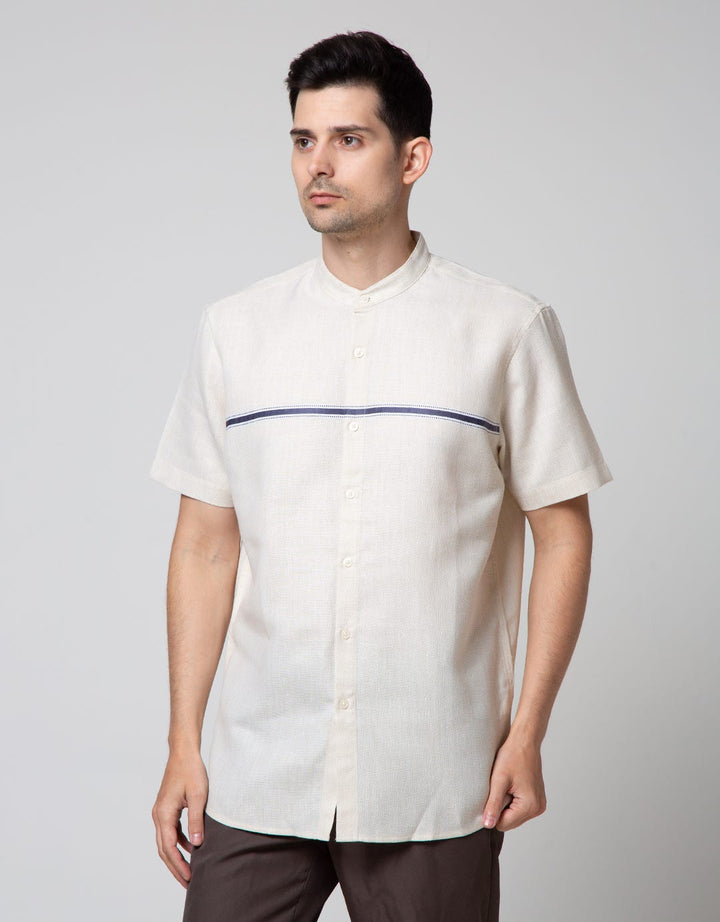Details Bust Line Baju Koko Pendek Pria