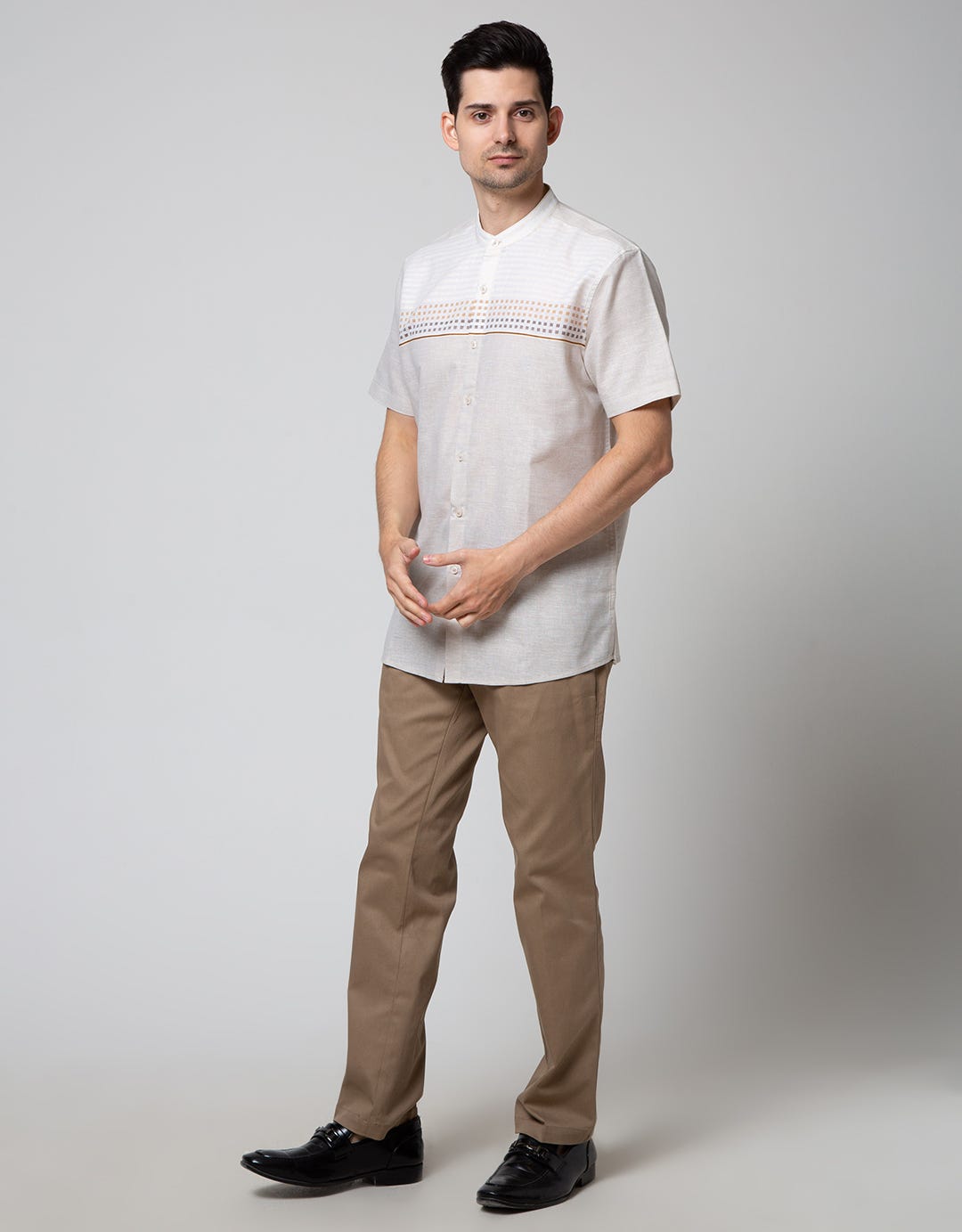 Details Short Sleeve Koko Small Chest Box