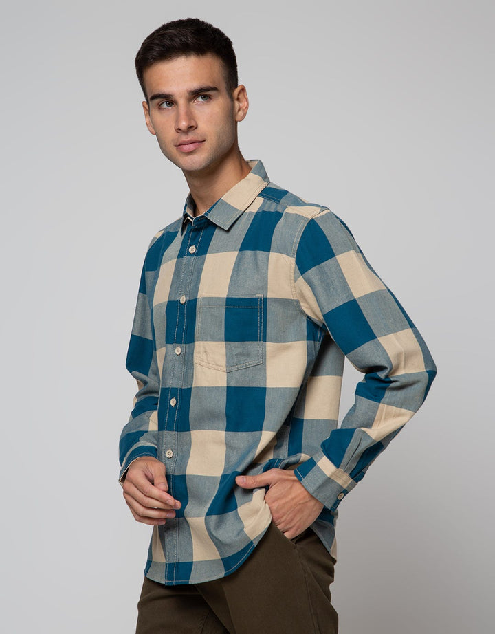 Nevada Long Sleeve Checked Flannel Shirt