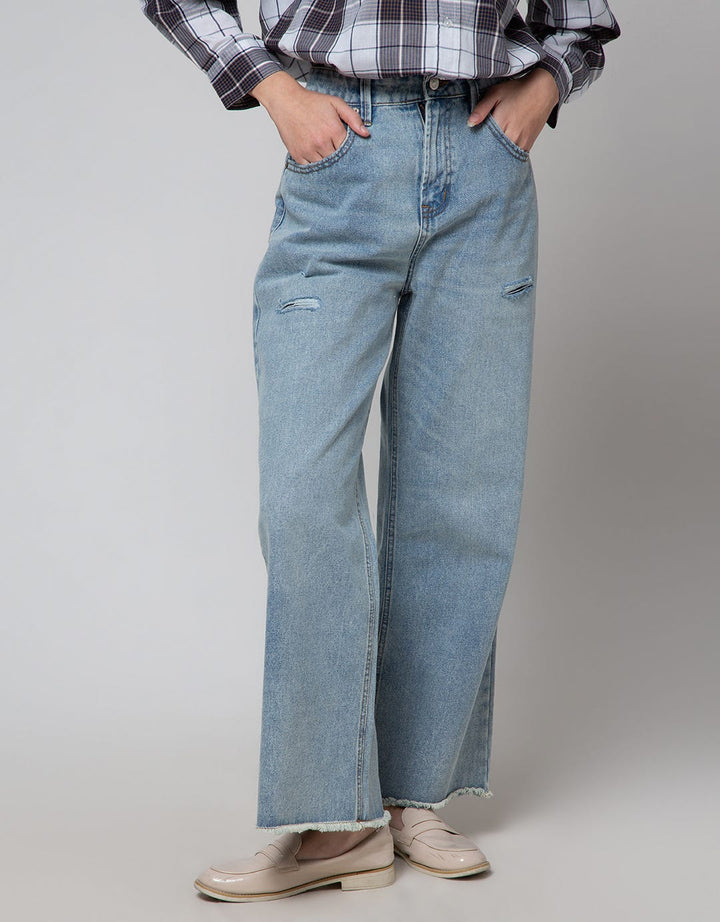 Details Denim Long Pants With Destroyed