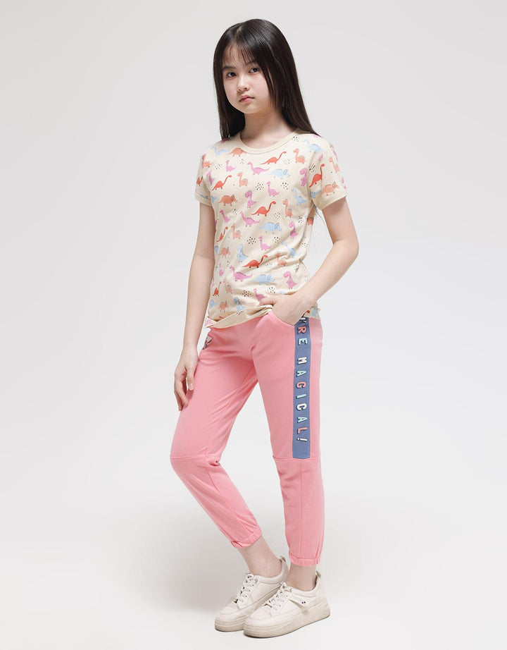 Aero Jogger Cut Sewn Magical Friends