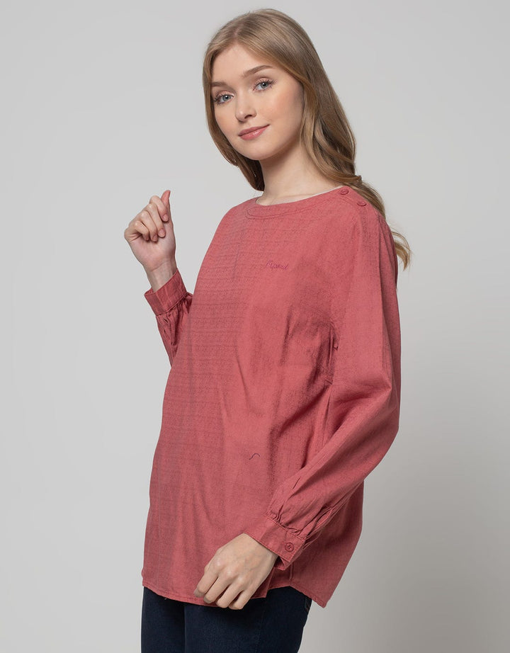 Expand Edythe Blouse Wanita