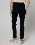 Expand Yara Celana Jeans