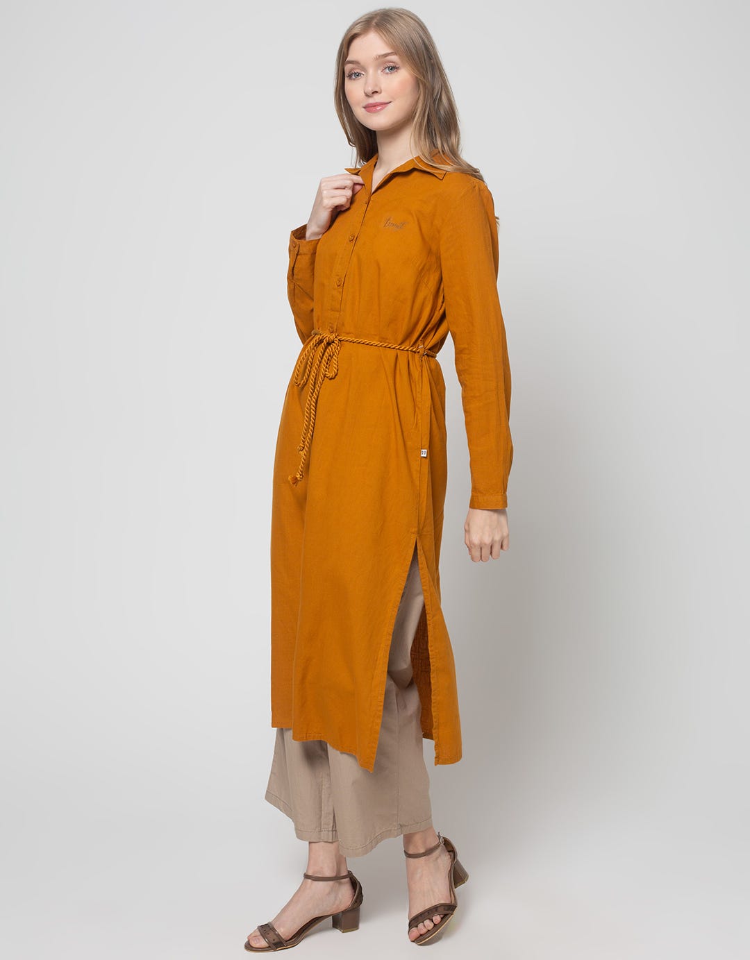 Expand Ami Blouse
