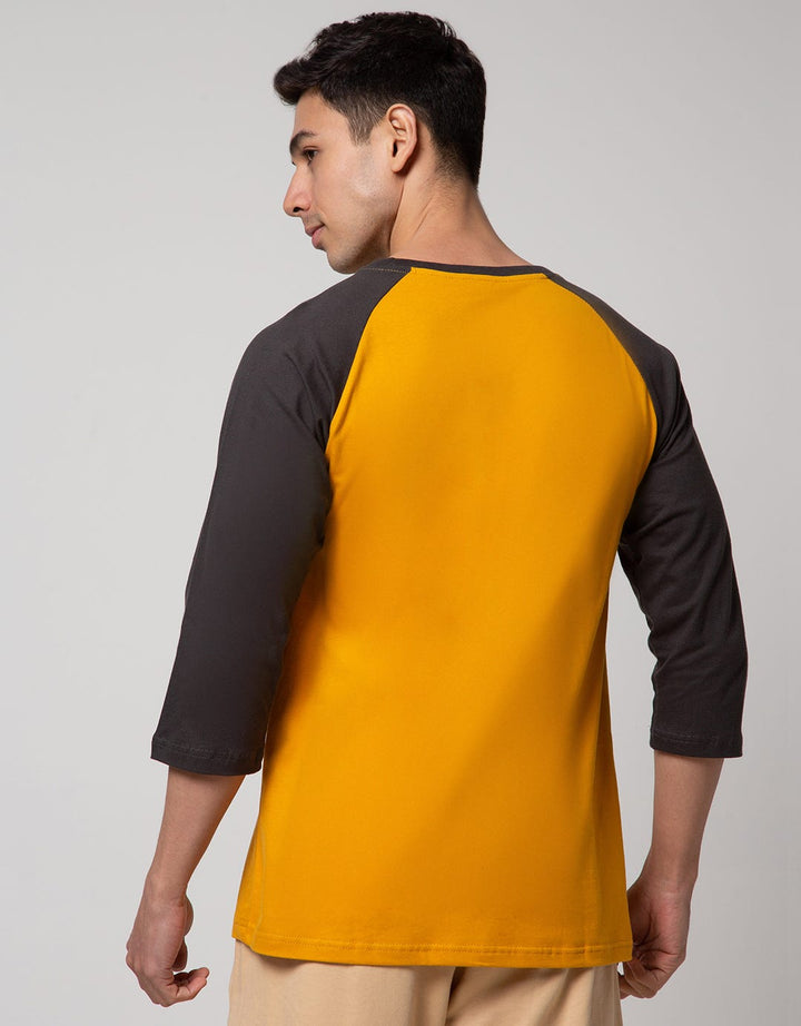 T Zone Geometry Theme Kaos Raglan Pria
