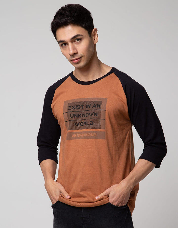 T Zone Geometry Theme Kaos Raglan Pria