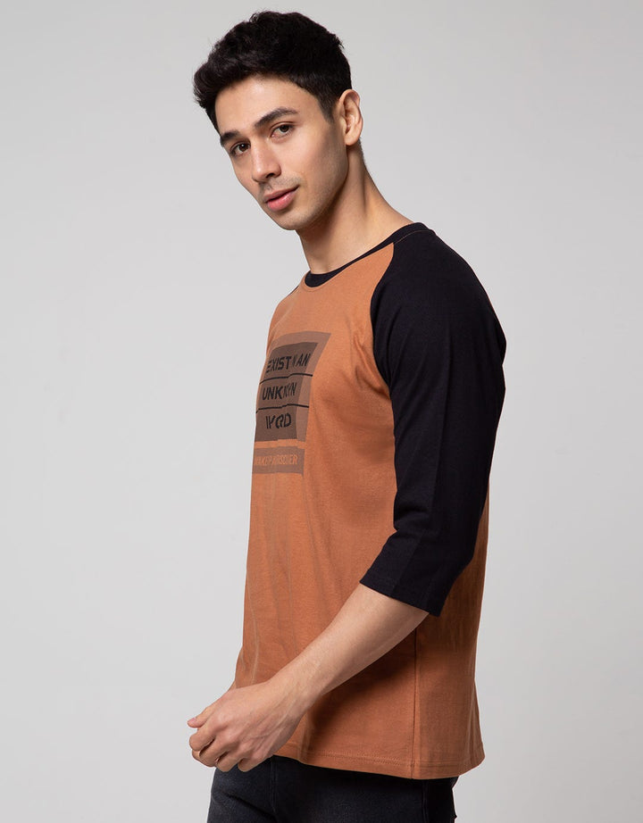 T Zone Geometry Theme Kaos Raglan Pria