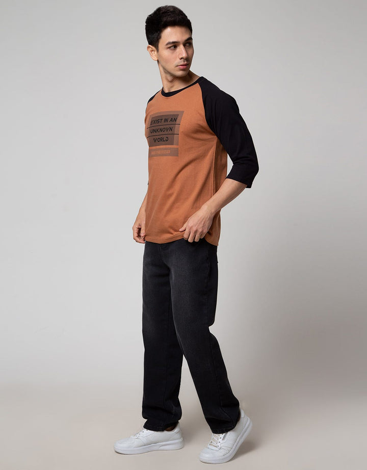 T Zone Geometry Theme Kaos Raglan Pria