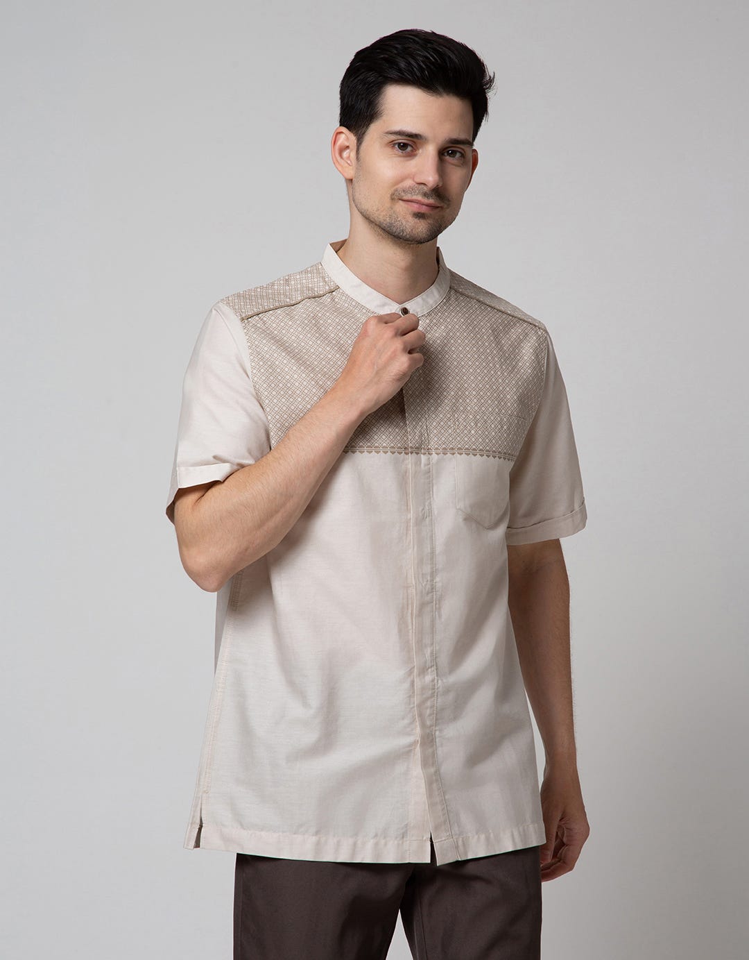 Cole Half Placket Baju Koko Pria