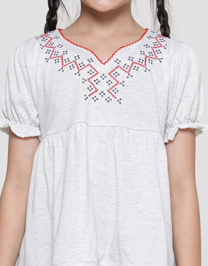 Cardinal Kids Girl V-neck Motif Blouse Anak Perempuan