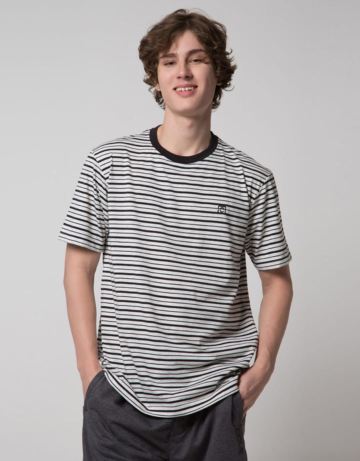 Cole Short Sleeve T-Shirt In Small Stripes