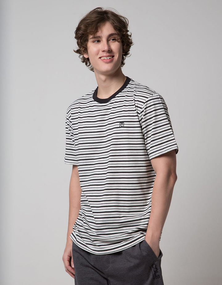Cole Short Sleeve T-Shirt In Small Stripes
