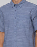 Cole Chambray Kemeja Woven Pria