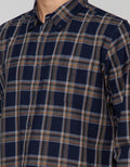 Cole Tricolor Checks Kemeja Woven Pria