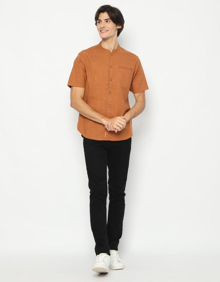 d&f Kemeja Koko Slub Elegan