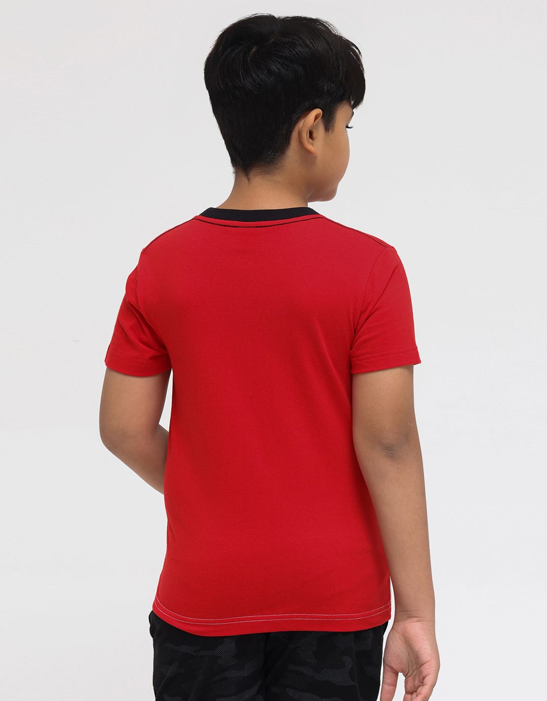 Marvel Short Sleeve T-Shirt Print Avenger Team Cutsewn Peterban